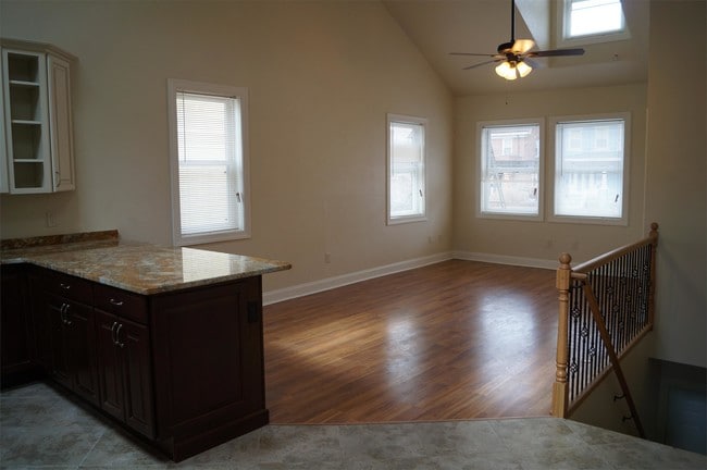 Photo - 6370 Morrowfield Ave Townhome