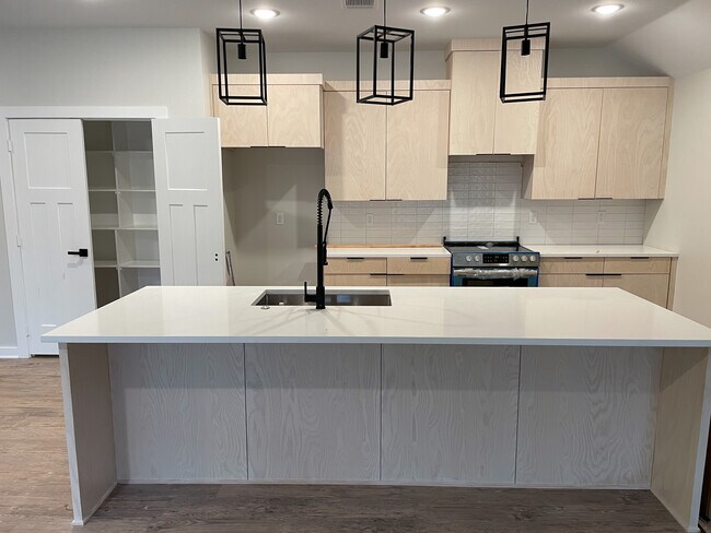 Foto del edificio - 17471 County Rd 4108