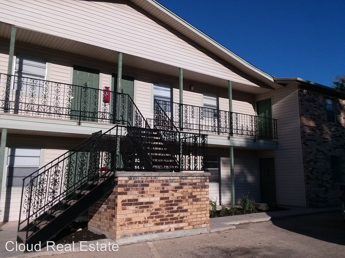 105 W Reagan Ave, Copperas Cove, TX 76522 Room for Rent in Copperas
