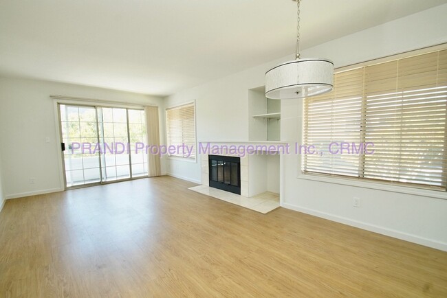 Foto del edificio - Coming Soon!  Reduced! (Was $3,060!) Now $...