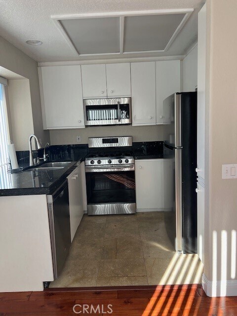 Building Photo - 103 Sandpiper Ln