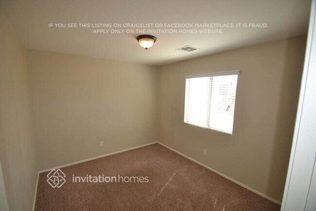 Building Photo - 13029 W Lisbon Ln