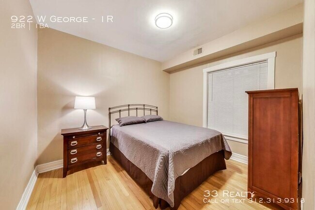 Foto del edificio - 922 W George St