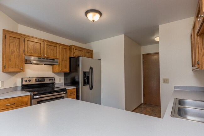Foto del edificio - 3 Bedroom Townhome