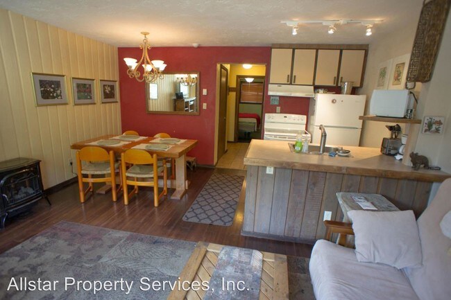 Foto del edificio - 318 Bald Mountain Rd