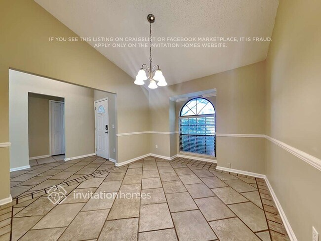 Building Photo - 8182 Rocky Creek Dr