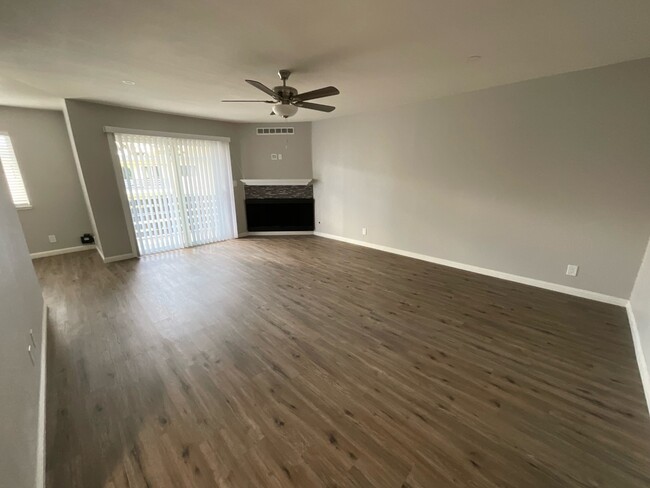 Living Room & Fireplace - Arlington Apartments