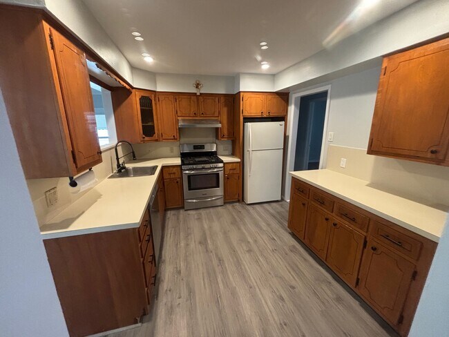 Foto del edificio - 3134 Ward Ln