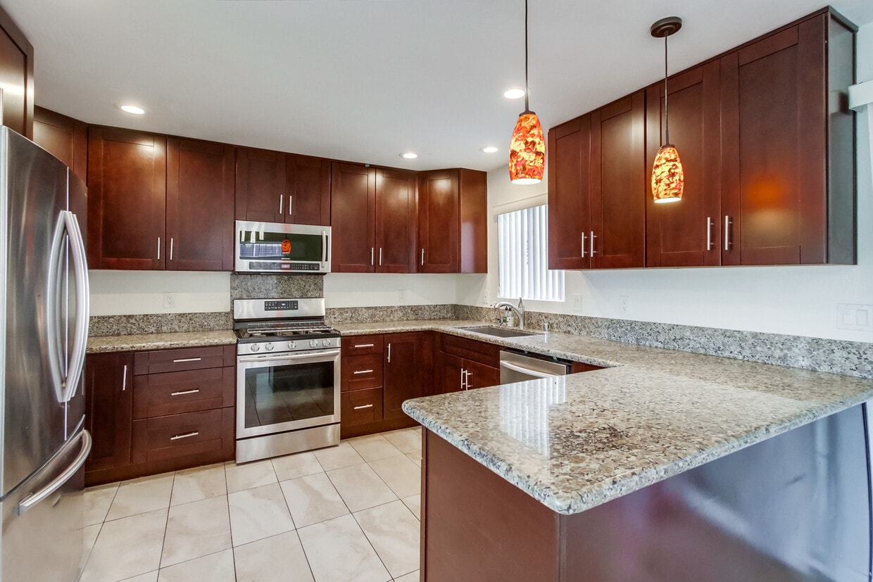 Foto principal - 2724 K St