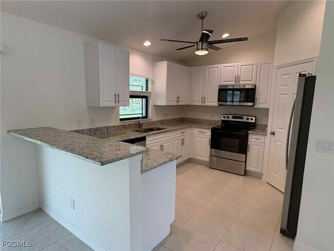 Foto del edificio - 309 SE 19th Ln