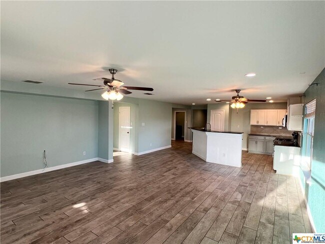 Building Photo - 1442 Jordan Crossing
