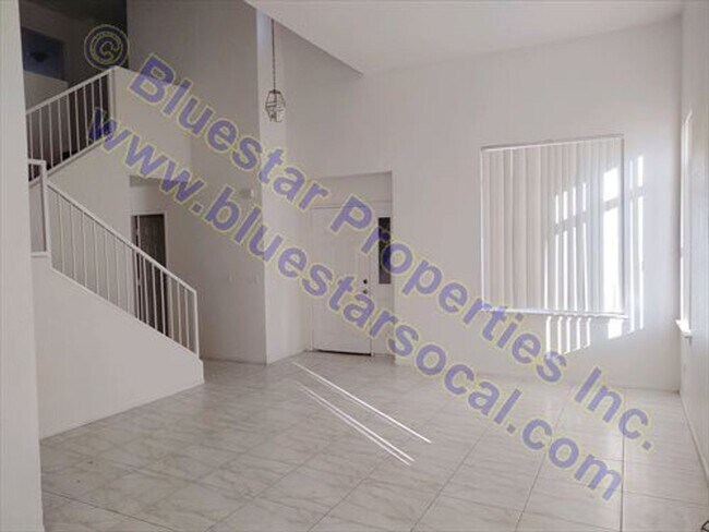 Foto del edificio - 17657 Dayton St