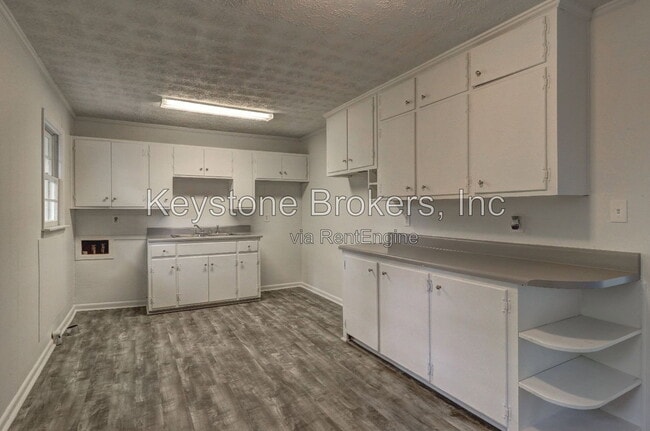 Photo - 992 Locust Drive Northeast Apartment