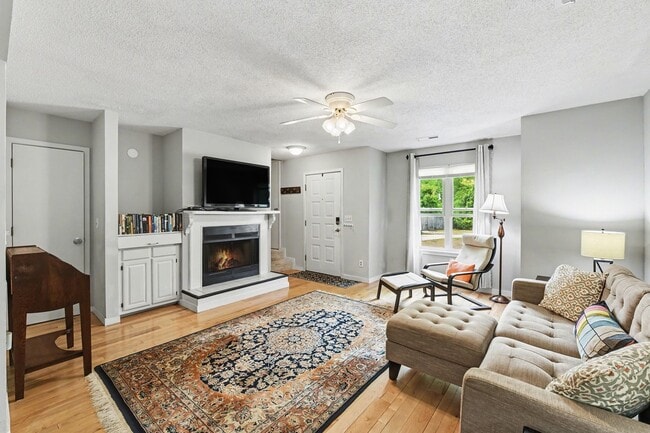 Photo - 1265 Marshview Dr Townhome