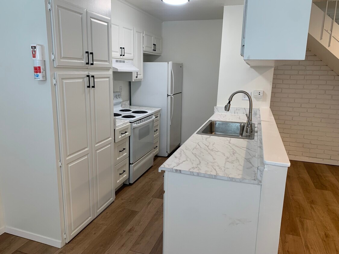 2120 Lemontree Way Unit 2, Antioch, CA 94509 Condo for Rent in