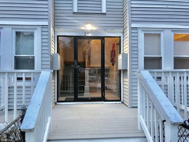 Building Photo - 25 Lourdes Ave