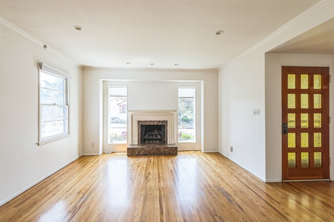 Building Photo - 12753 Appleton Way