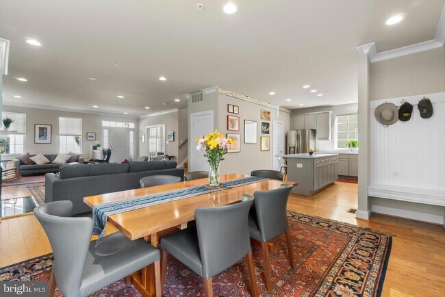 Foto del edificio - 57 Primrose Hill Ln