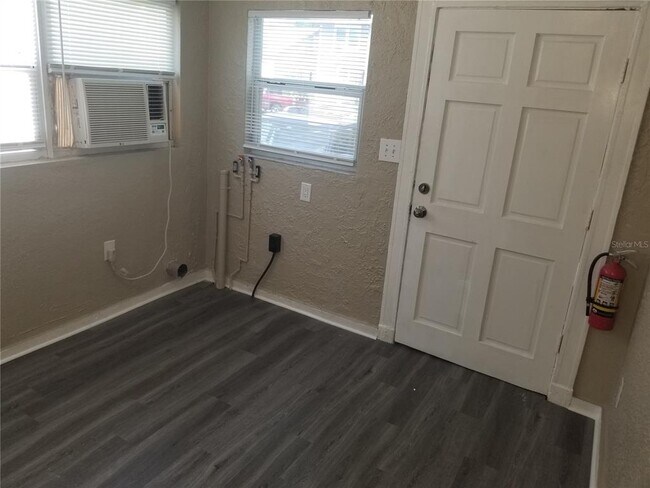 Foto del edificio - 928 9th Ave S