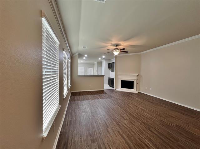 Foto del edificio - 8472 Gentian Dr