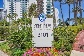 Building Photo - 3101 S Ocean Dr
