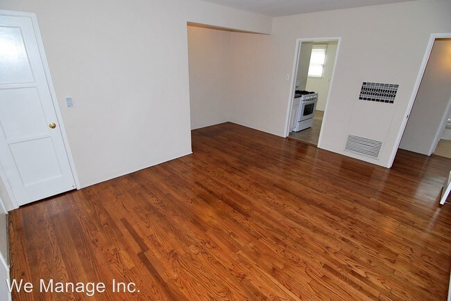Foto del edificio - 4510 E 15th St