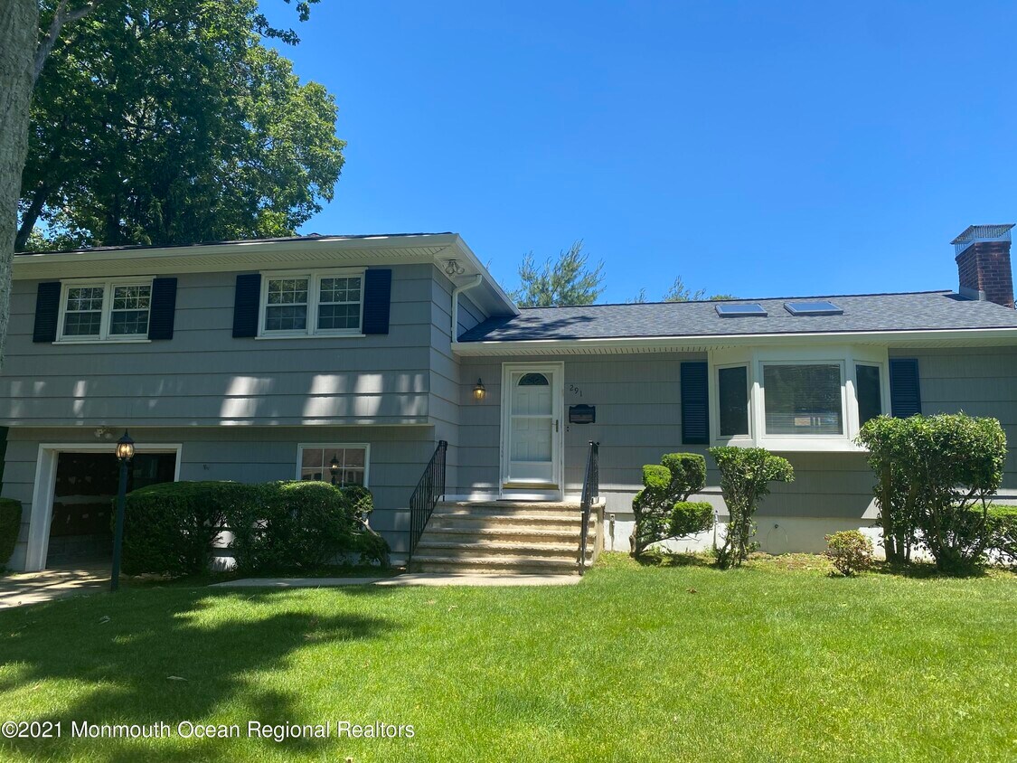 291 Lawrence Ave, Oakhurst, NJ 07755 House Rental in Oakhurst, NJ