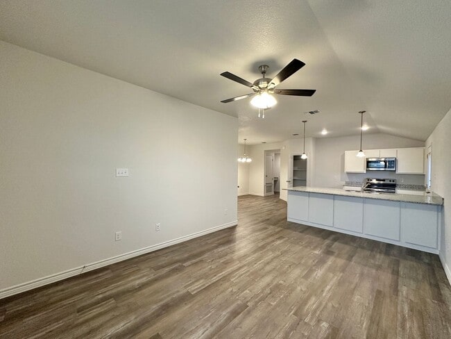 Building Photo - 117 A Dolphin Dr