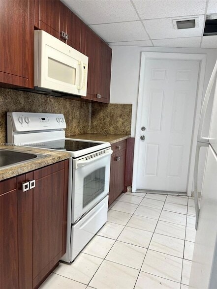 Foto del edificio - 751 Flagami Blvd