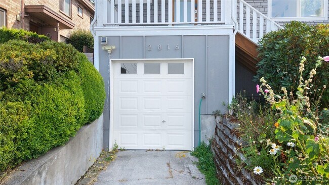 Foto del edificio - 2816 14th Ave W