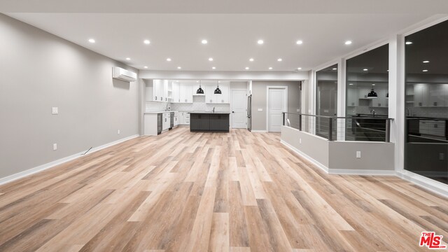 Building Photo - 18117 Coastline Dr