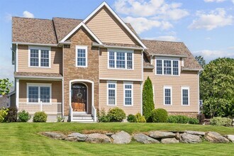 Building Photo - 131 Greystone Terrace