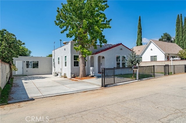 Foto del edificio - 2461 St Pierre Ave