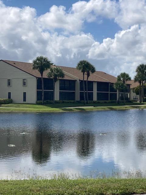 Primary Photo - 7916 Willow Springs Dr