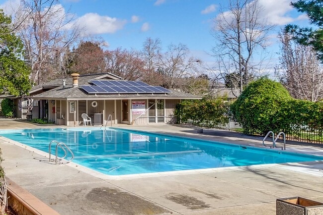 Building Photo - 2-Bed Cupertino Home with Private Yard, In-Unit Laundry, Pool and Clubhouse