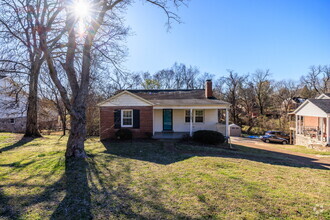 Building Photo - 3708 Inglewood Cir S