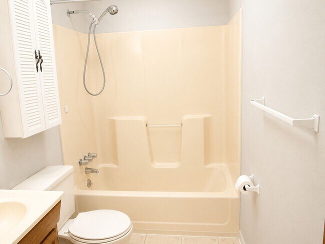 Foto del edificio - 3502 -12 PLUM STREET ERIE PA 16508