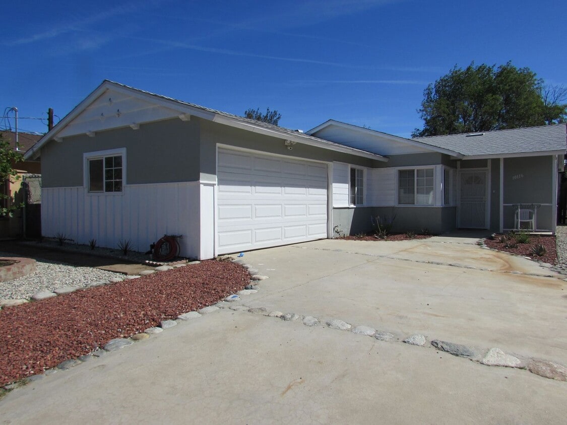 10116 Owensmouth Ave, Los Angeles, CA 91311 House Rental in Los