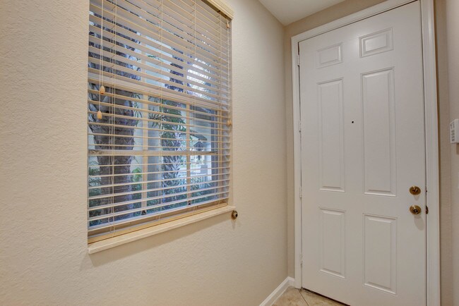 Building Photo - 1418 W Wickham Circle B Delray Beach Fl 33445