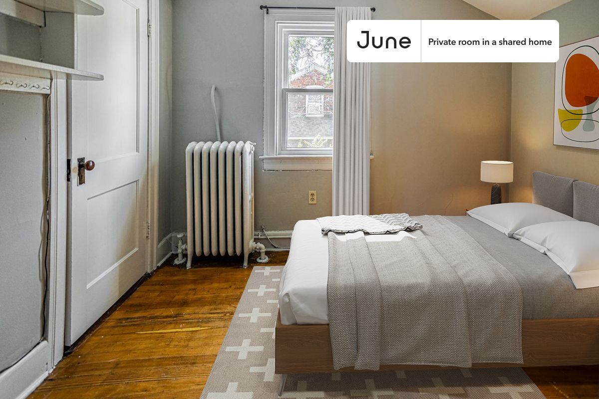 Private bedroom in 6 bed/3 bath Home - Private bedroom in 6 bed/3 bath Home