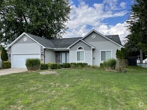 Building Photo - 313 Gilmore Ct