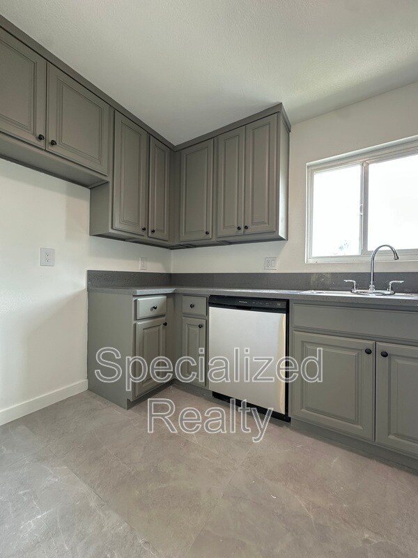 Foto del edificio - 6731 Troost Ave