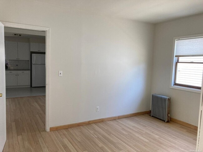 Building Photo - 137 Pilgrim Pl