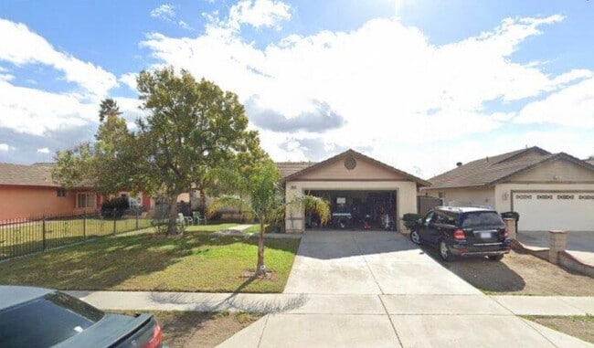 Photo - 14965 Manzanita Dr Apartment