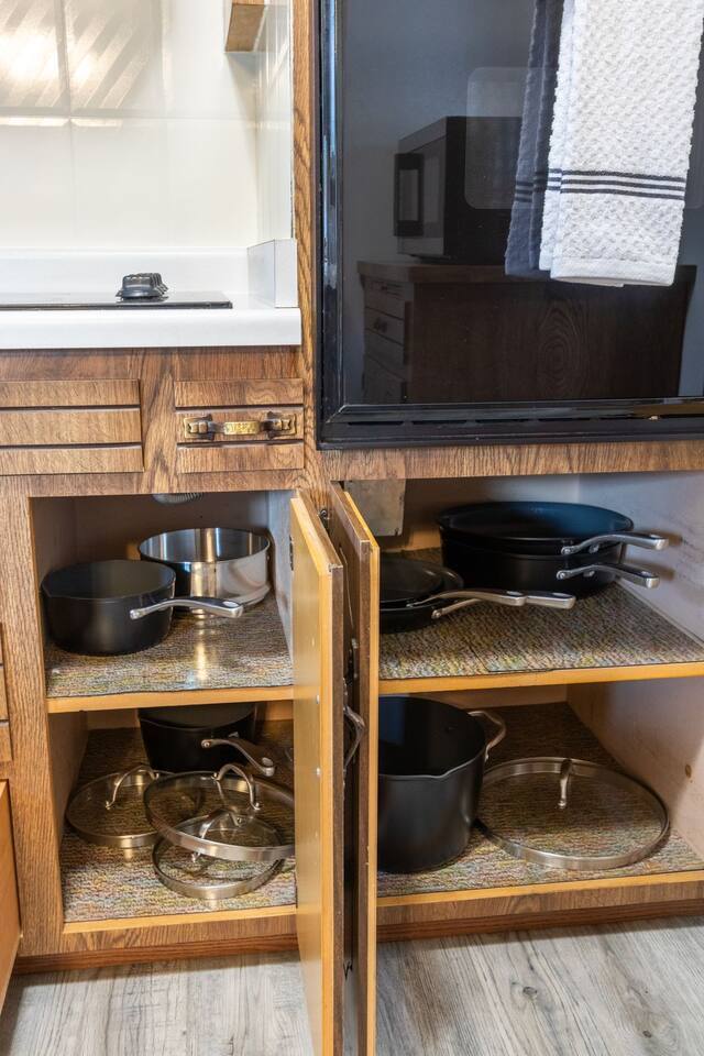 Foto del edificio - 1221 Kenwood St