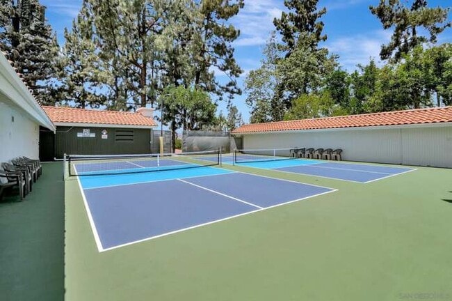 Building Photo - 12880 Circulo Dardo