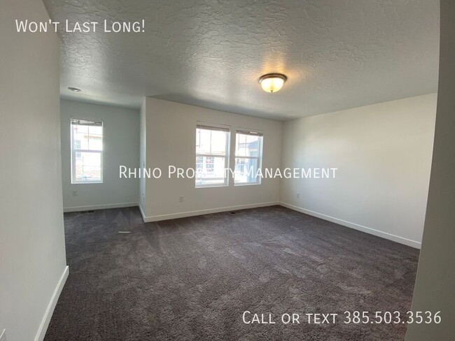 Foto del edificio - 4254 Bromwell Ct