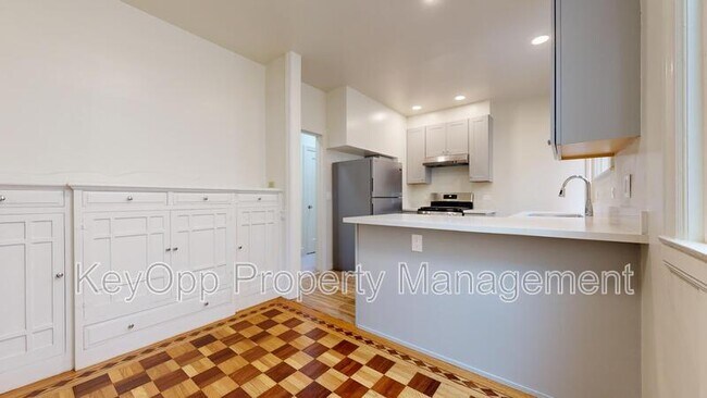 Foto del edificio - 1582 21st Ave