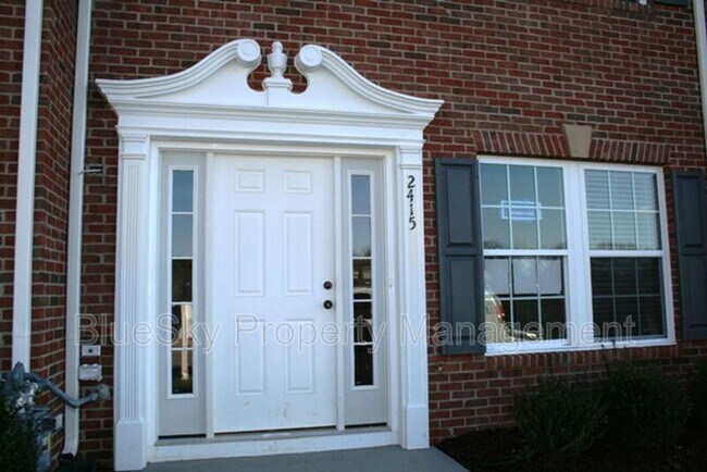 Foto del edificio - 2415 Abington Drive