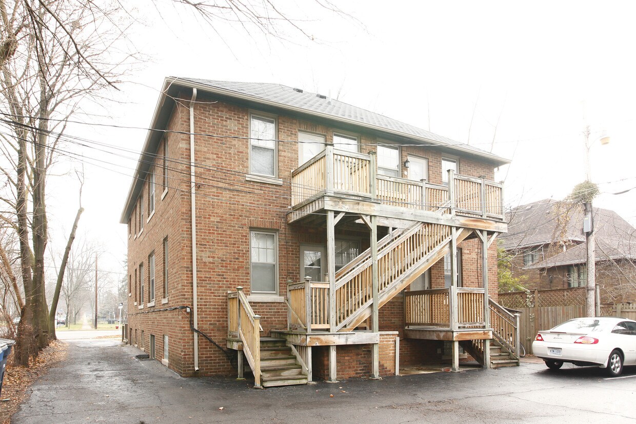 Building Photo - 1506 Packard St